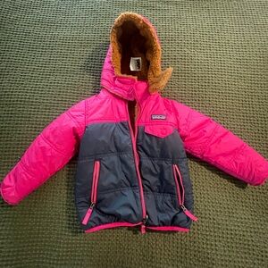 Patagonia reversible tribbles hoody 4T